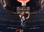 熊猫体育下载-米切尔封神夜，爵士生死战擒鹿，关键先生定义伟大